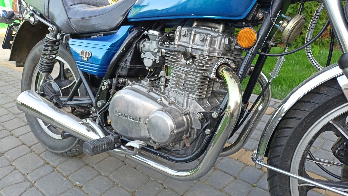 Kawasaki LTD 440