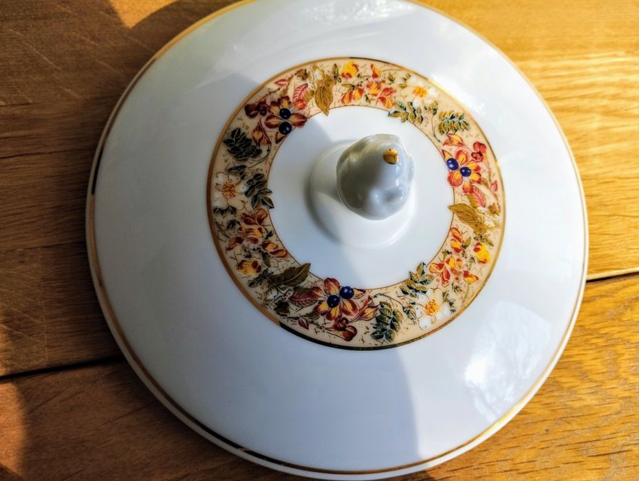 Waza do zupy Villa Italia jak nowa wejdzie 3,5 - 4 litra