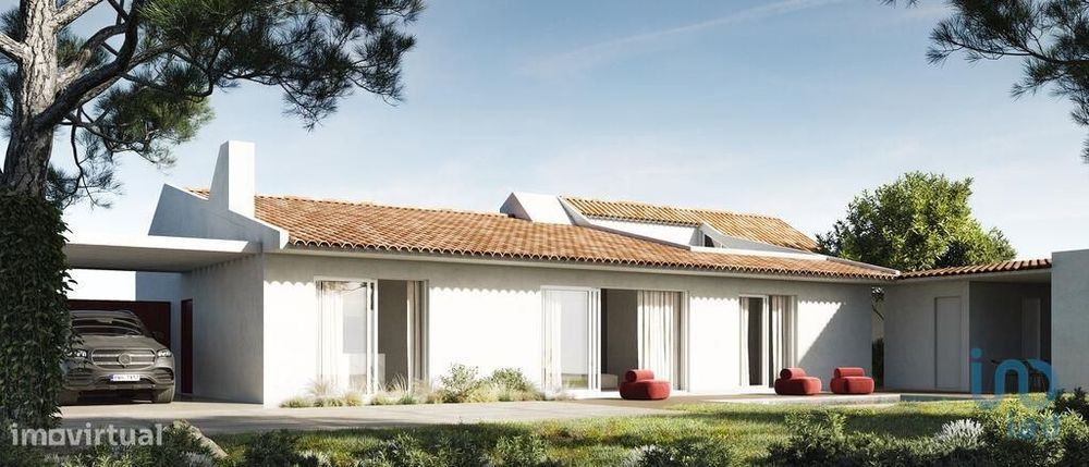 Casa / Villa T3 em Serra d'El-Rei de 242,00 m2