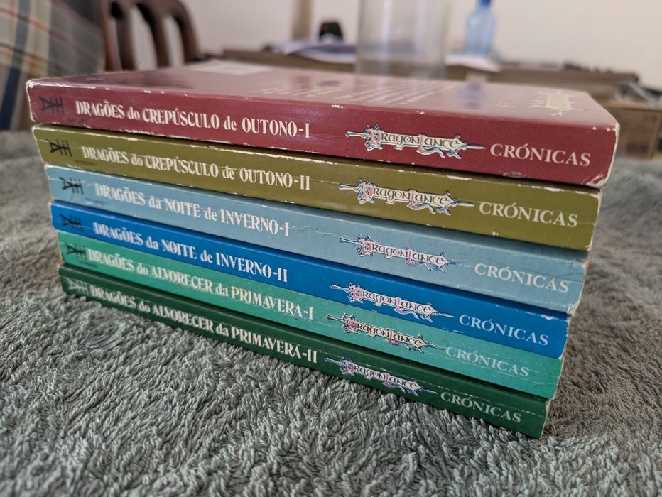 Livros Dragonlance e Forgotten Realms