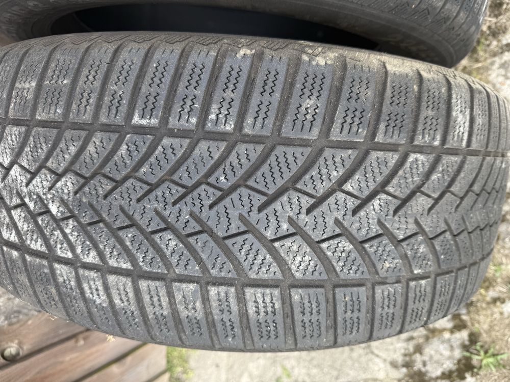 Opony zimowe Semperit 235/55/18 HXL