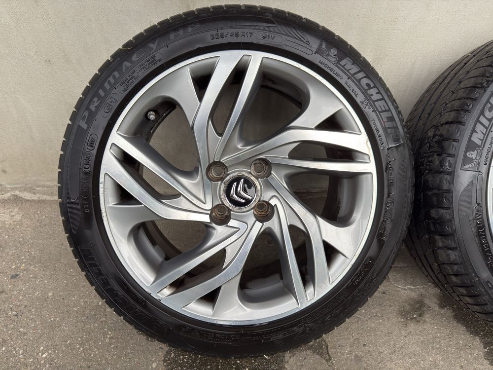 Koła felgi z oponami Citroen C4 DS4 4x108 17” 225/45