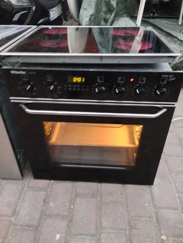 Kuchenki elektryczne do zabudowy miele