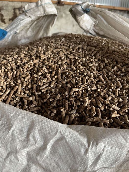 Гранулы пеллеты пелеты пелети пеллети пілети пелета пеллета