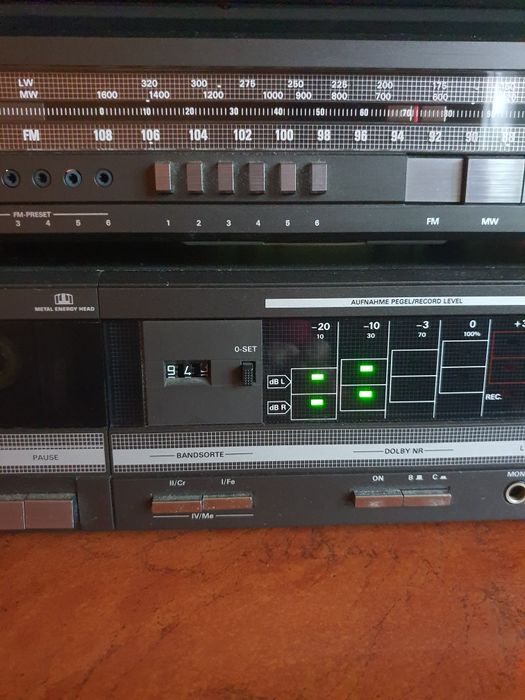 Stara wieża Grundig, 3 segmenty, sprawna