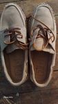 Sapatos de vela de camurça novos