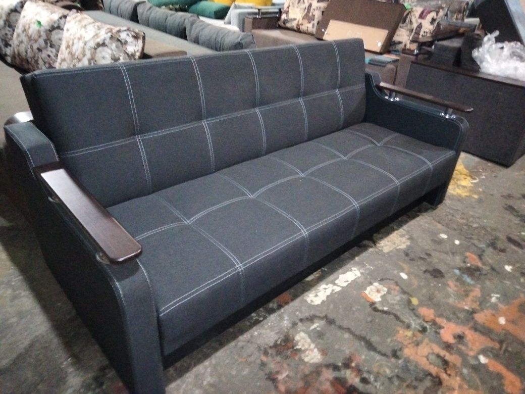 Якісний диван власного виробництва "Релакс"