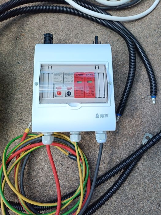 Zestaw fotowoltaiczny nowy