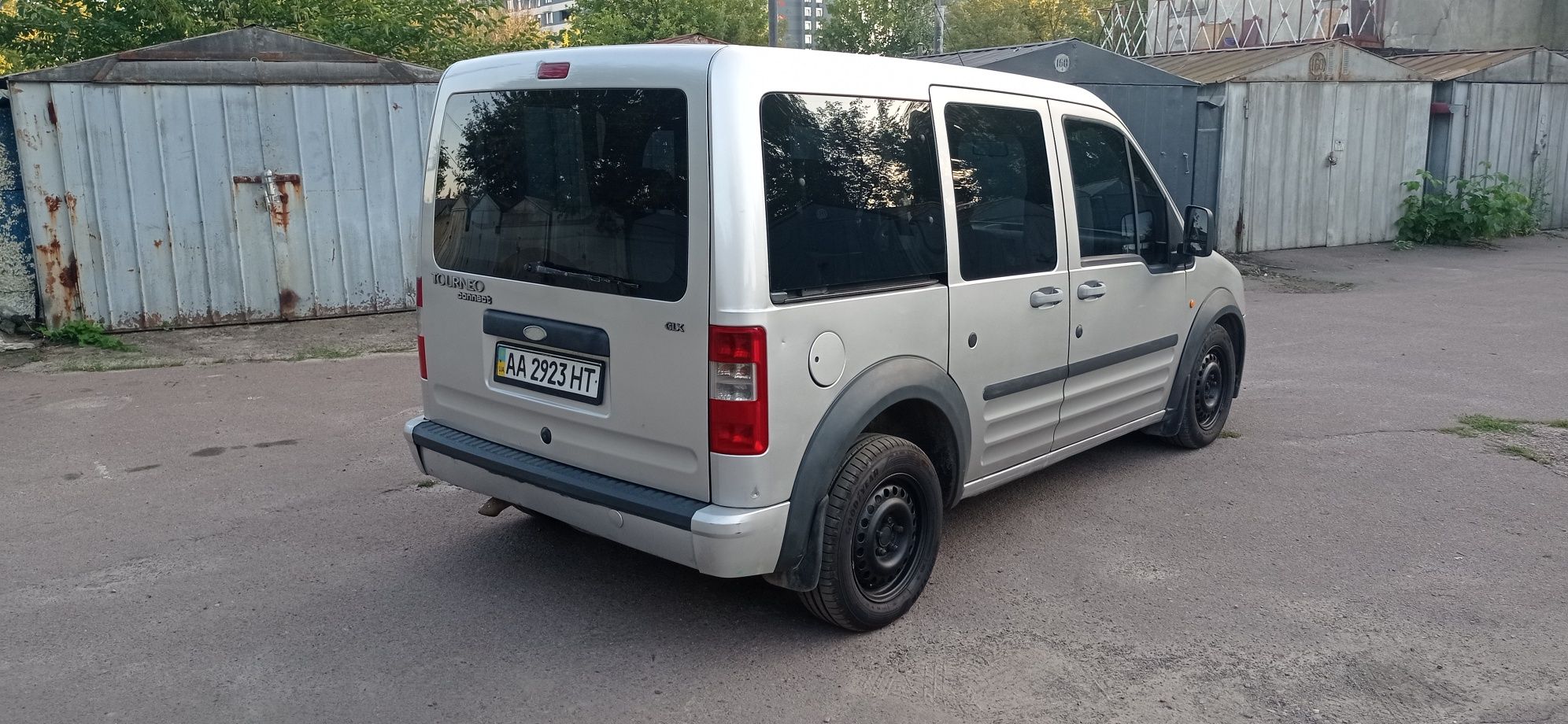 Ford Tourneo Connect пасажир