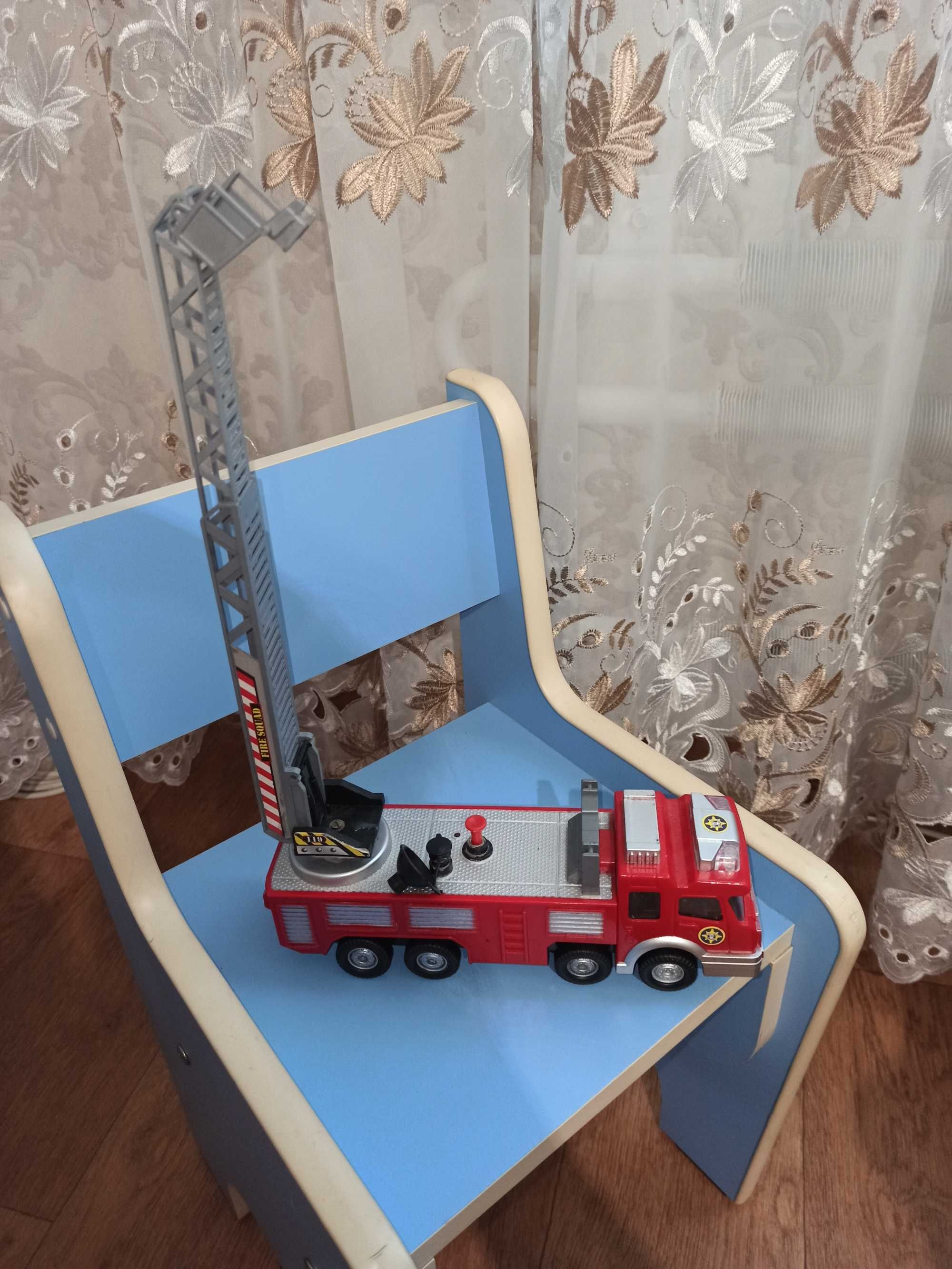 Пожежна машина іграшка Звук - Ефекти вода - Автоматизовне