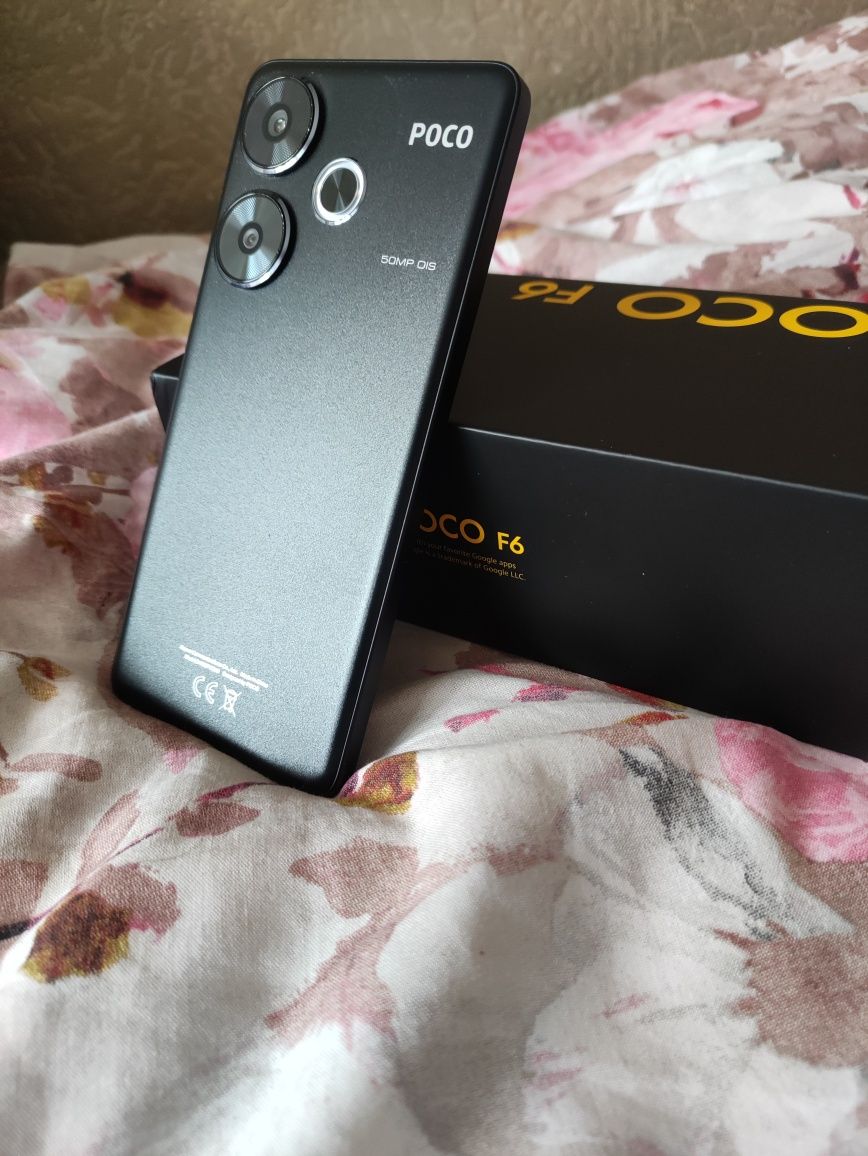 Półroczny POCO F6 12/512GB czarny