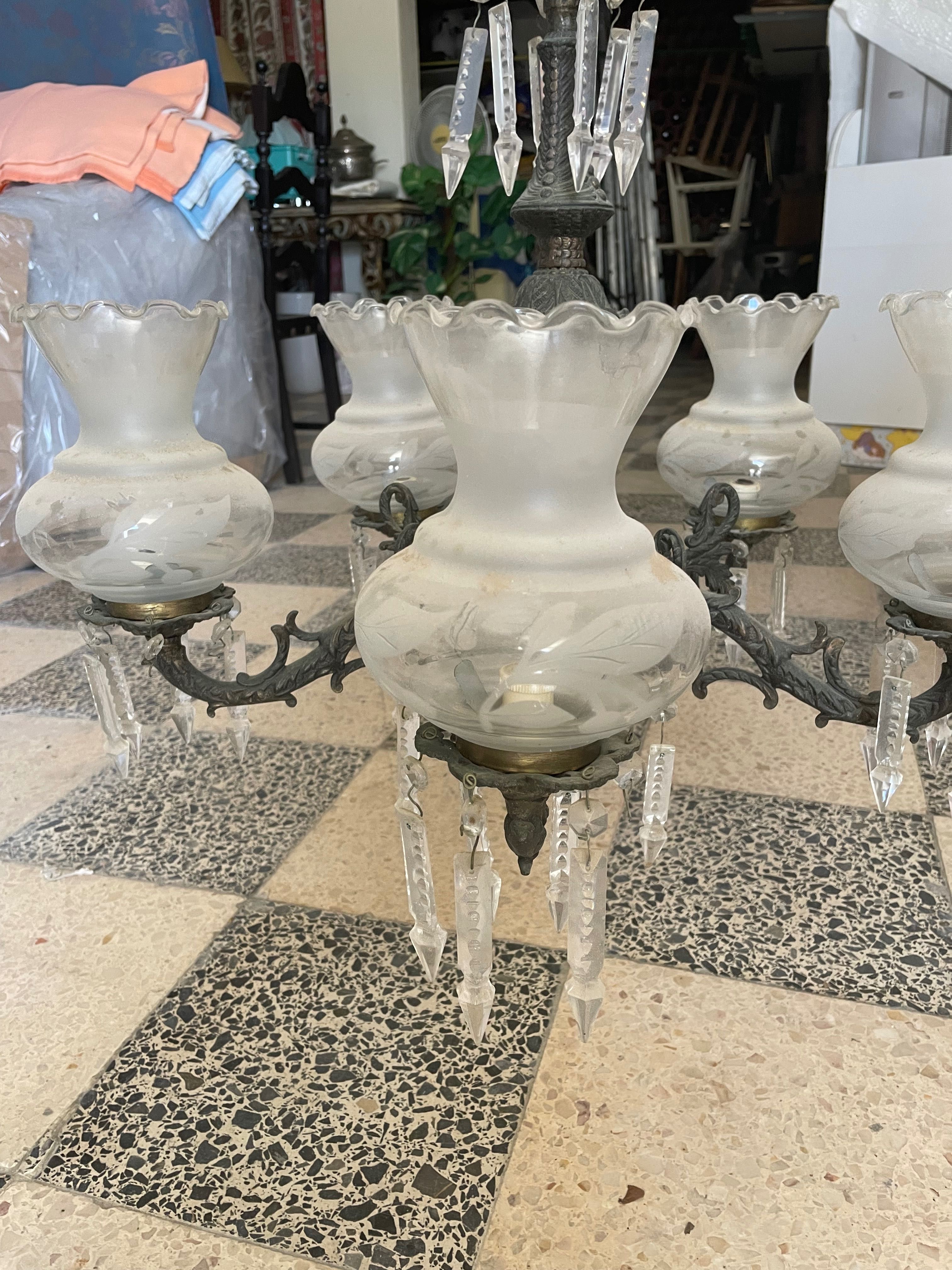Lustre de cristal antigo