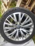VW Alufelgi z oponami letnimi