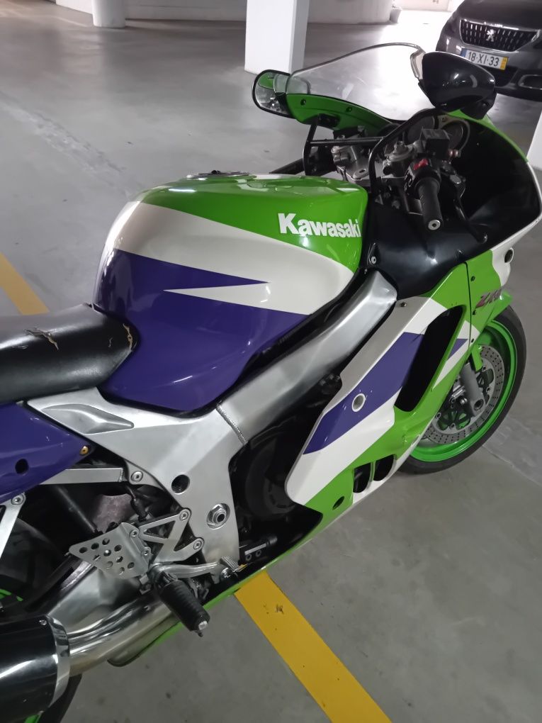 Kawasaki ninja 2r 9r