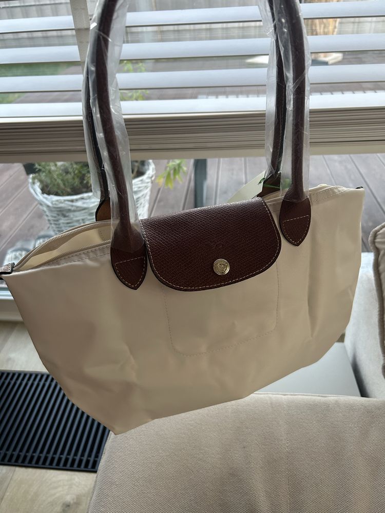 Torebka Longchamp kremowa/papier M