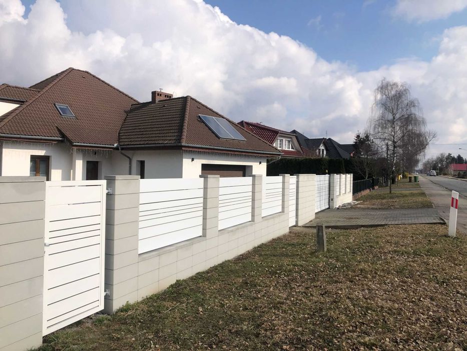 Pustak ogrodzeniowy/Front / Palisada/ Furtka/Brama/ Panele 3 D/ Słupki
