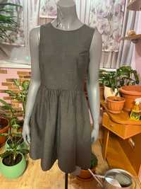 Класична сіра сукня Zara