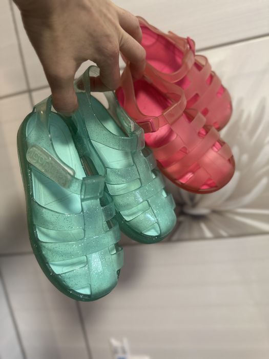 Сандалі,босоніжки igor