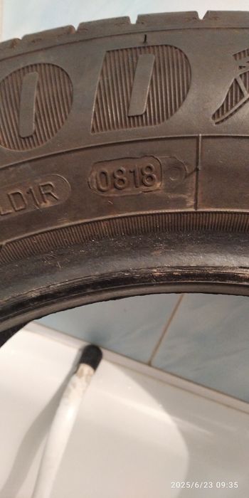 Шины Goodyear Efficiente Grip Performance R14 пара.