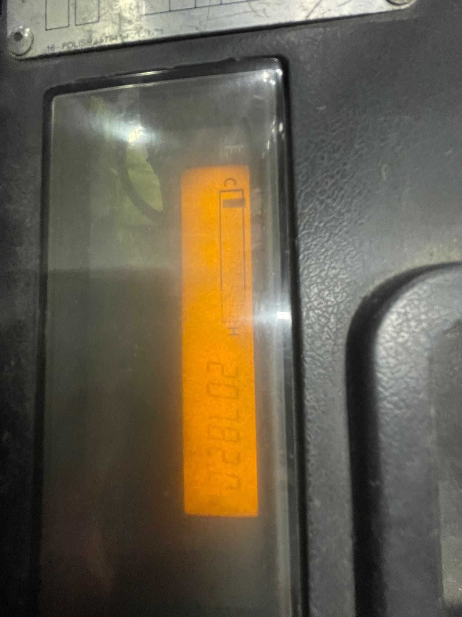 Wózek widłowy 1.8T Toyota 02-8FGF18 UDT