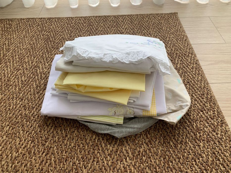 Alcofa bebé + colchão + protetores + lençóis (Vertbaudet fatura 10/23)