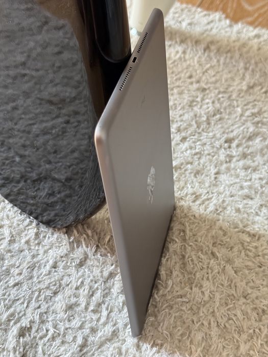 Планшет iPad 5 32Gb LTE+WiFi
