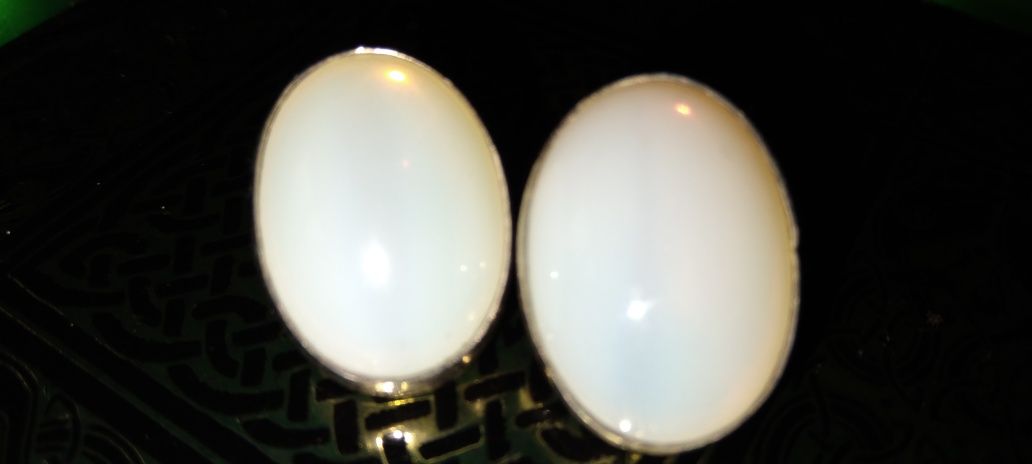 Mleczny opal w srebrze 925