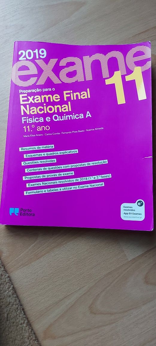 Livro exame Fisica e Quimica A 11°Ano de 2019