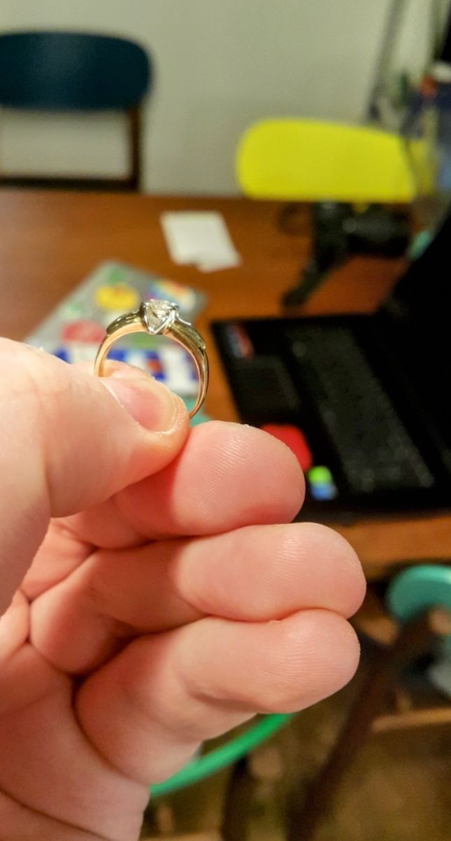 Pierścionek zaręczynowy Amore, Diament 0.2ct, z certyfikatem, roz. 7