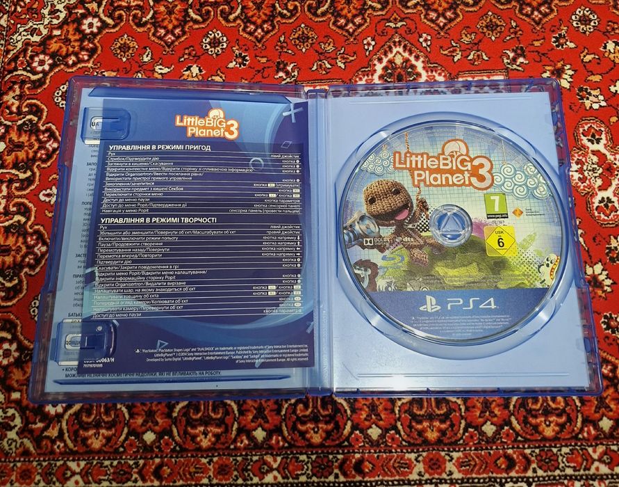 Диски з іграми на PS4