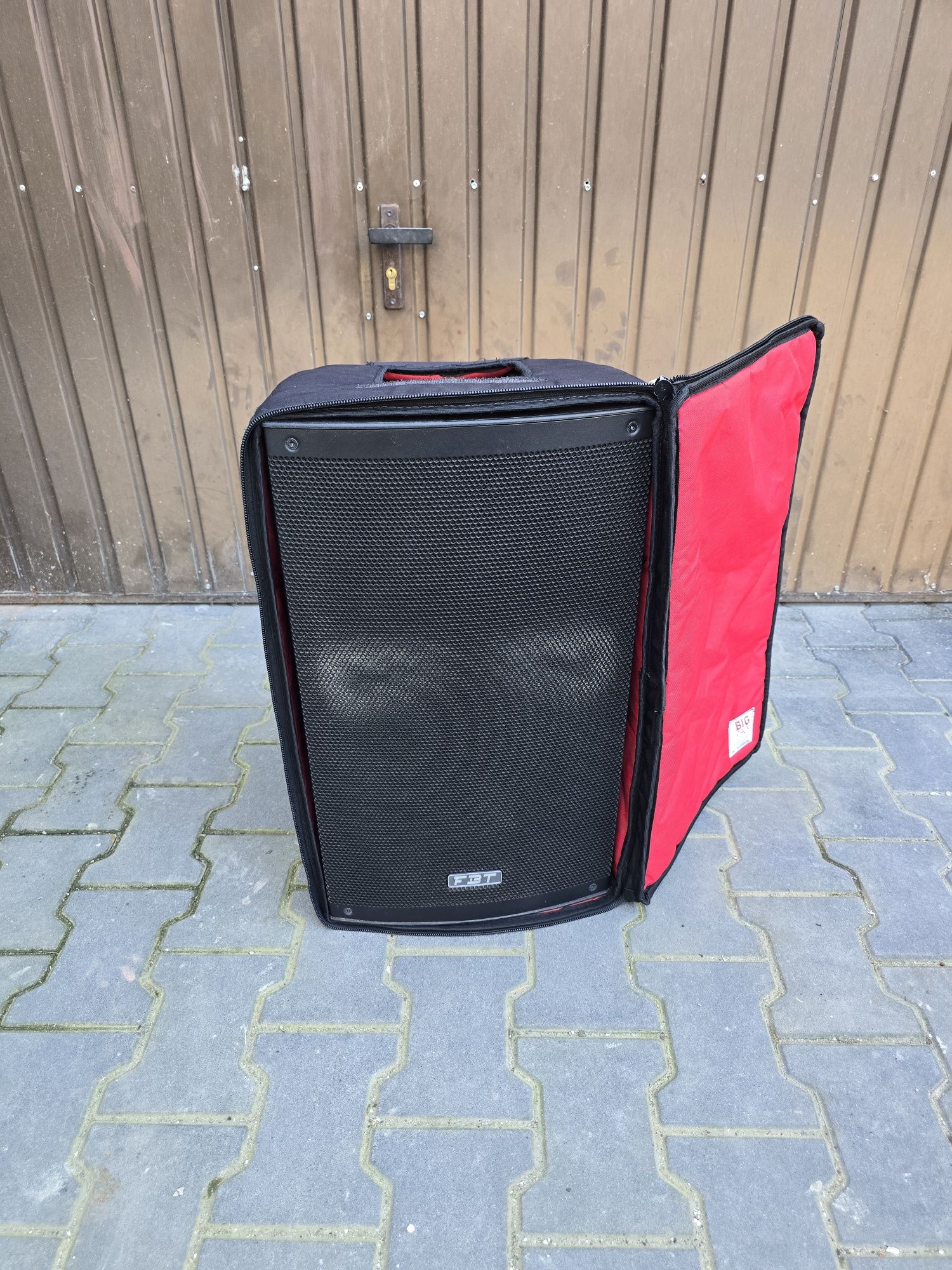 Fbt Xlite 12a + subbas