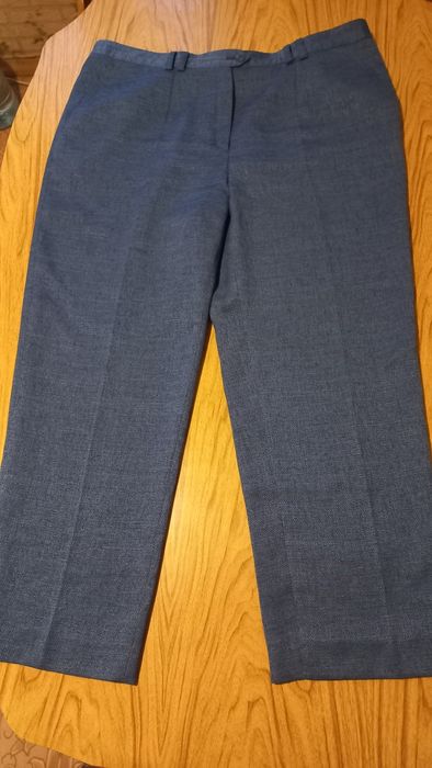 Штани, брюки жіночі