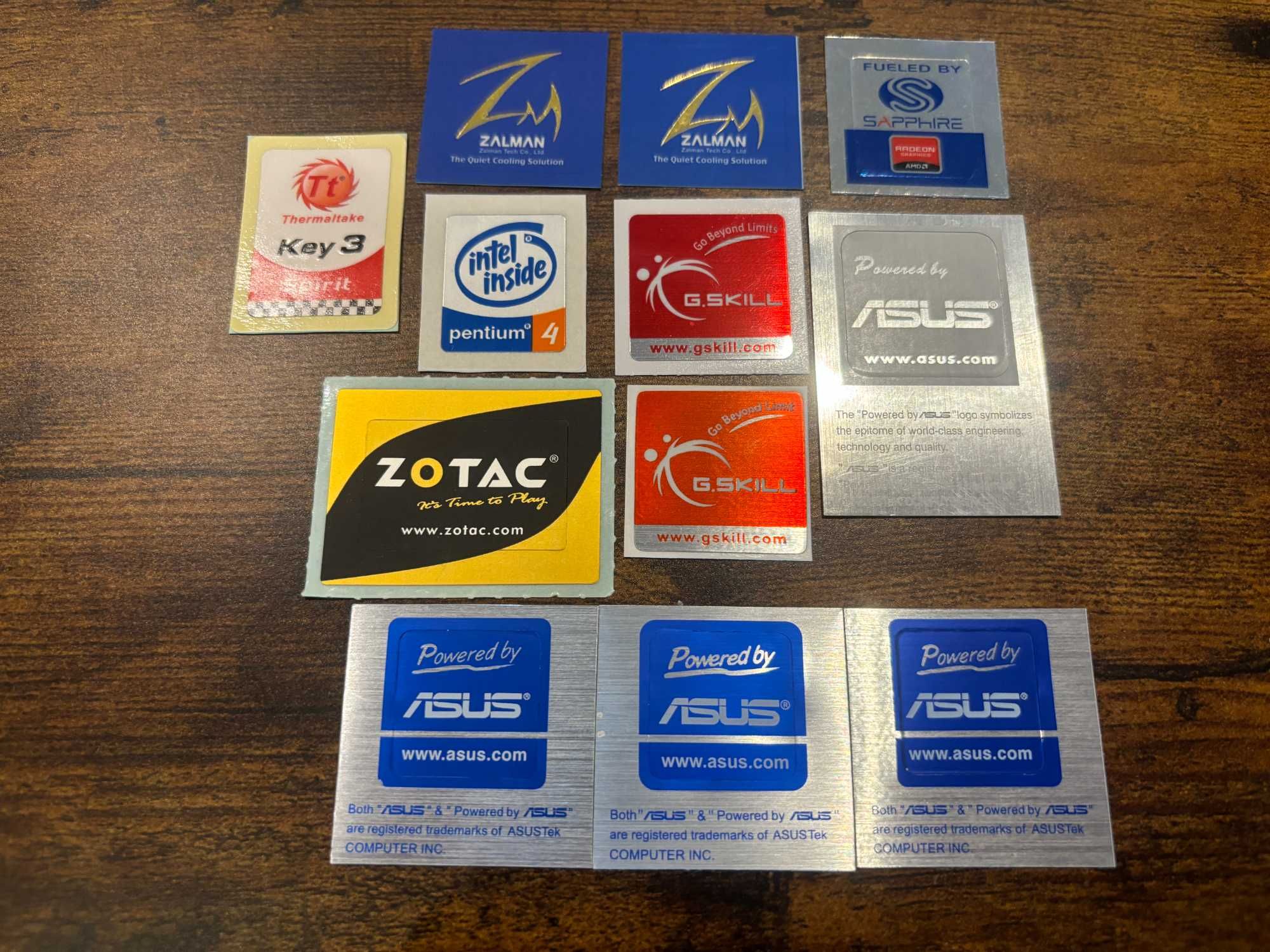 Наклейки Intel Pentium 4, Asus, Zalman, G.Skill, Zotac, TT (новые)