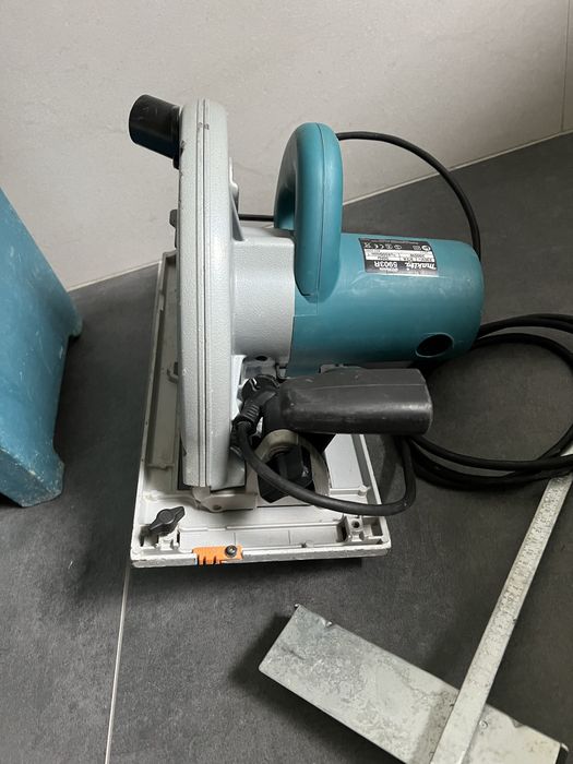 Потужна дискова пила Makita 5903R d 235mm