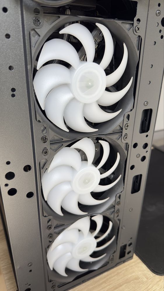 Komputer Gamingowy i7-12700KF + RTX 4070 Super + 32GB DDR5