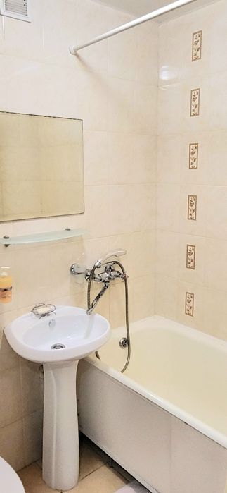 Рядом с 95 и парком (теплый пол) отчетные документы.