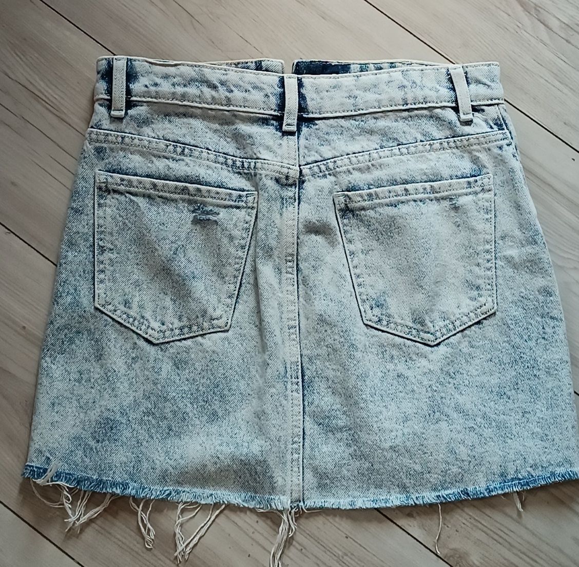 Mini spódnica jeansowa jasnoniebieska