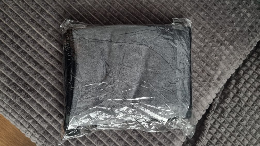 Ręcznik z Mikrofibry 60x30 cm – Idealny do Osuszania Karoserii