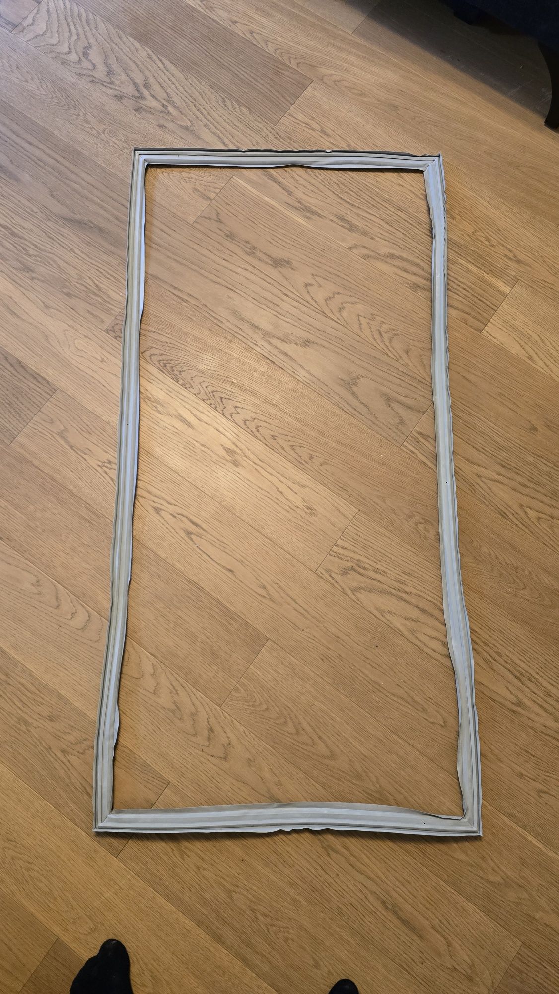 Uszczelka magnetyczna do drzwi chłodziarki do lodówki Electrolux EN388