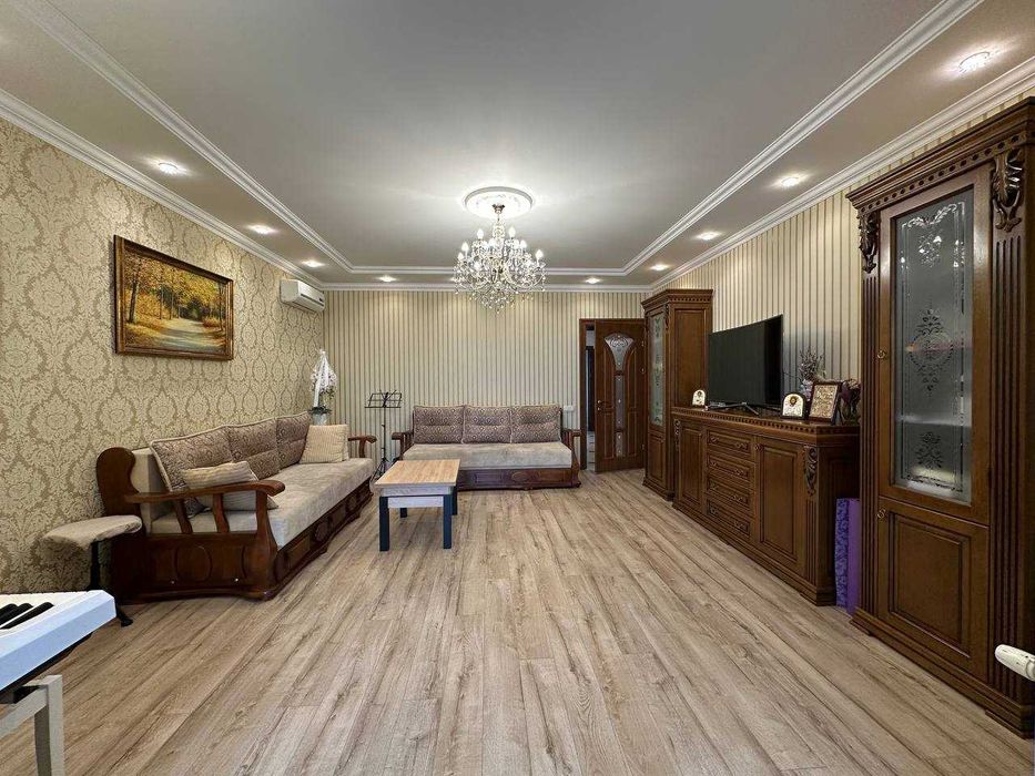 Без комісії ! 3к квартира з ремонтом. Львів, вул. Б.Хмельницького.