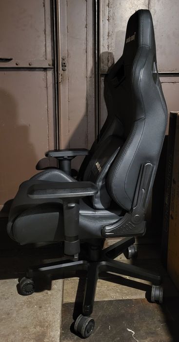 Ігрові крісла Anda Seat, DxRacer, Razer, Hator