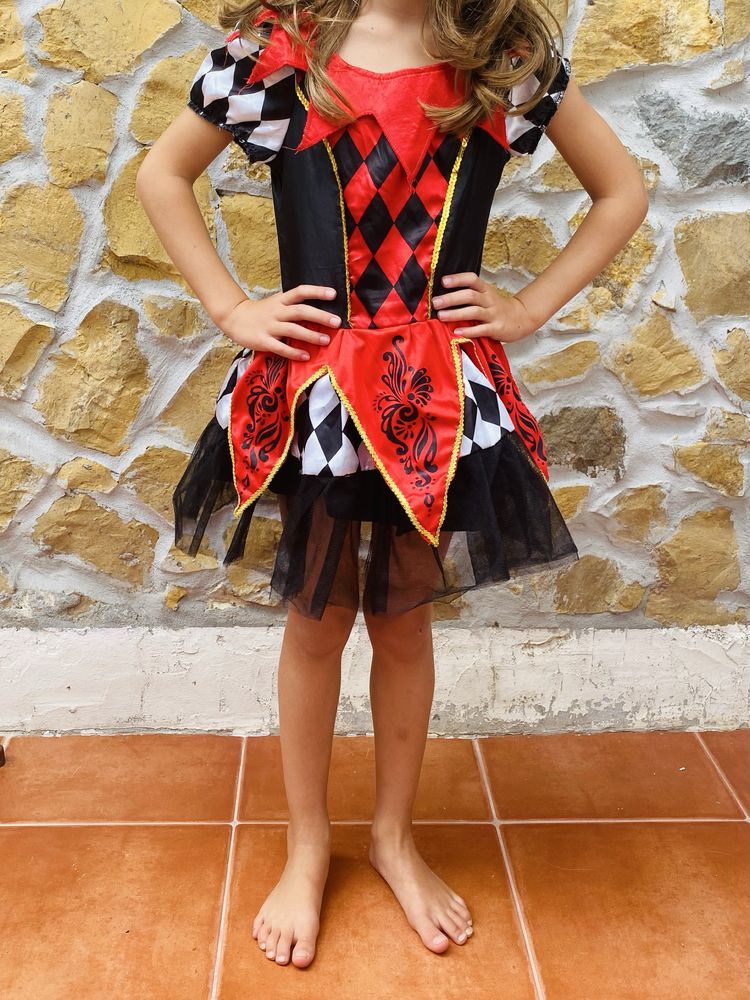 Disfarce Arlequim Menina 5-6 Anos – Branco, Vermelho e Preto