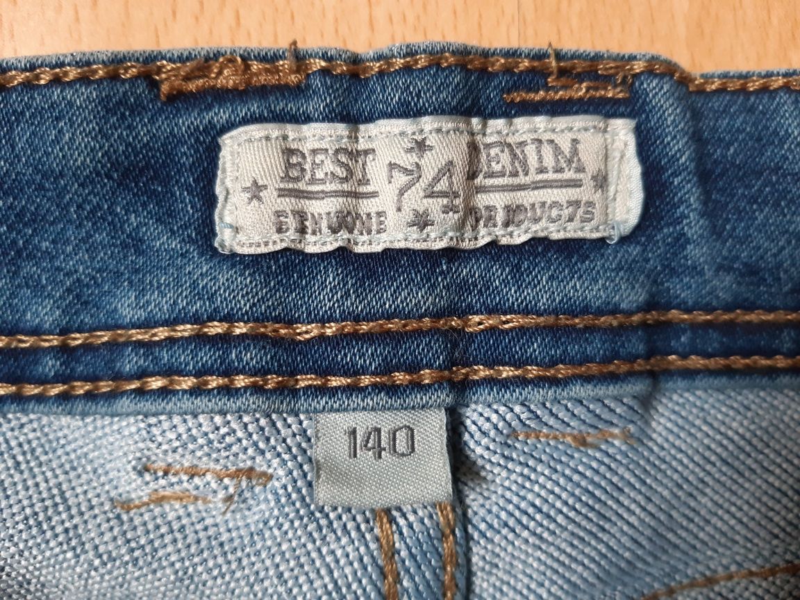 szorty jeansowe spodenki r. 140 Aldi