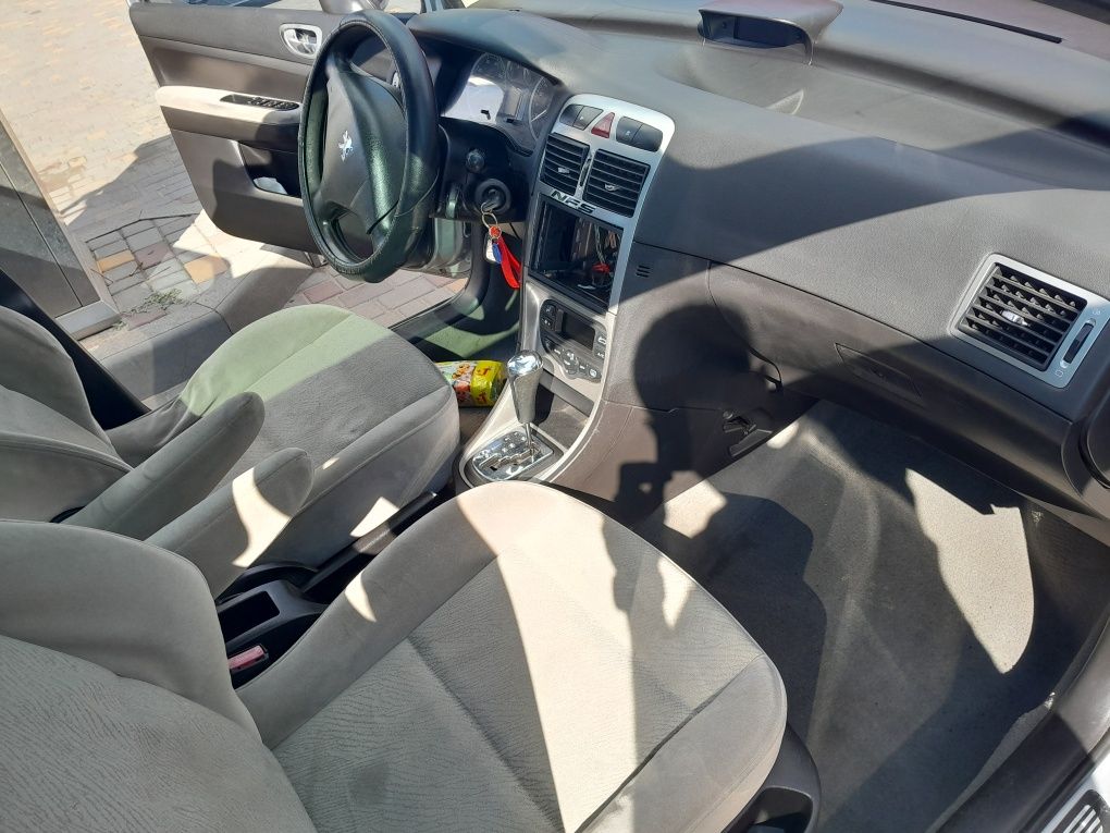 Пежо 307 sw  хороший автомобиль