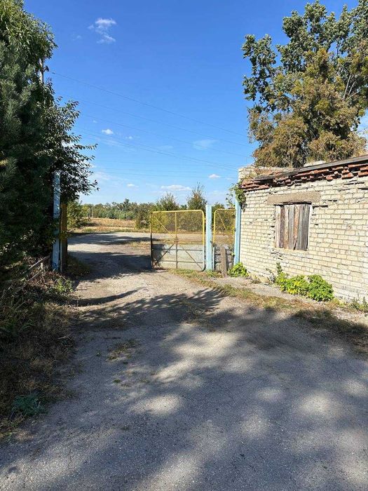 Без % продам виробниче-складське приміщення в м.Тараща