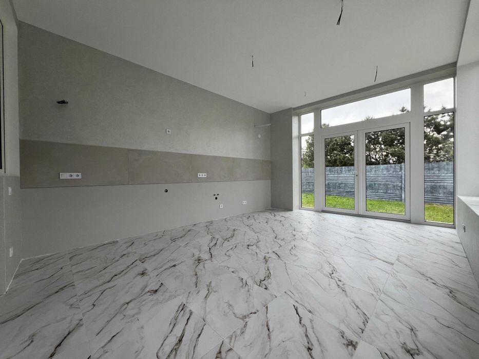 Продам новый 2-этажный дом с ремонтом в Подгородное, Ермолаевка