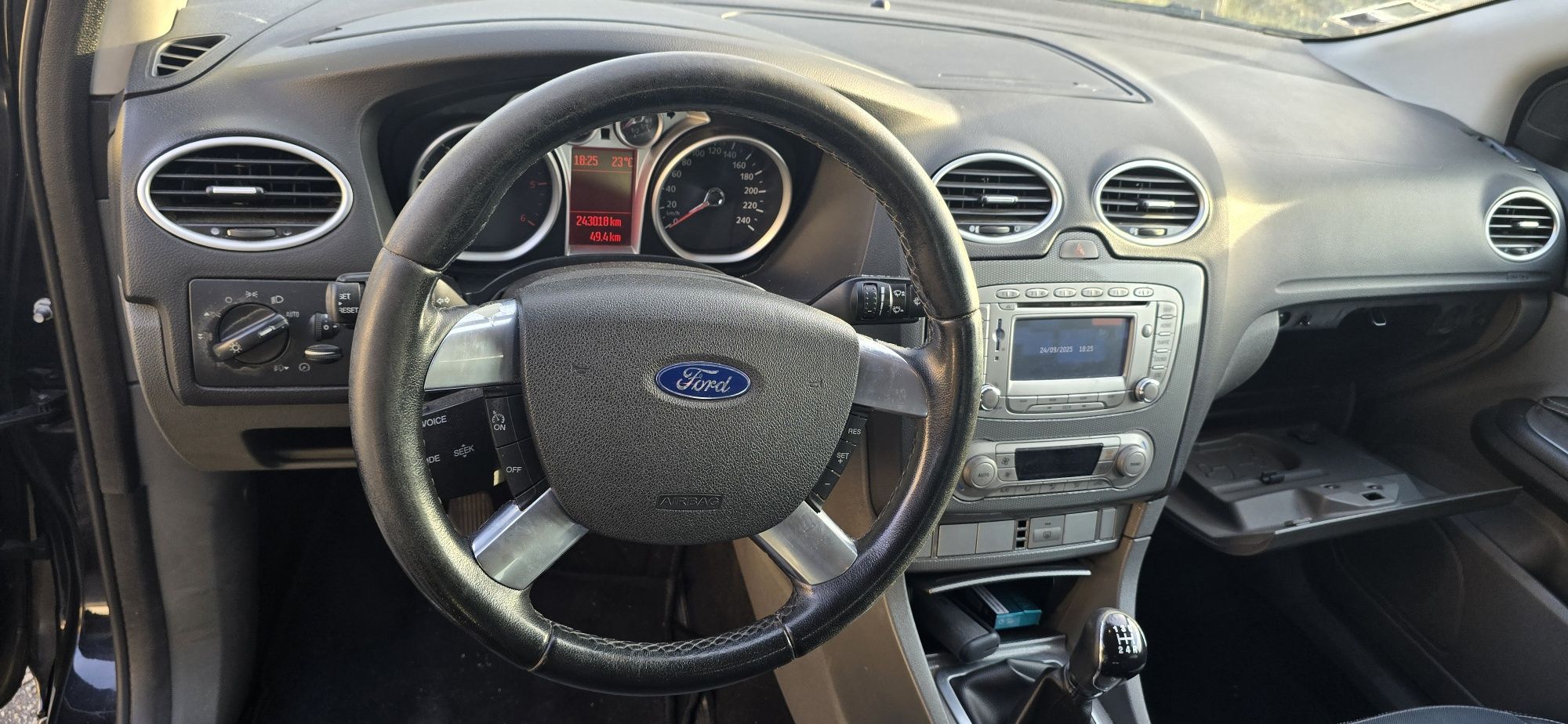 Ford focus titanium