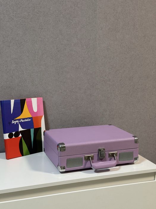 Вініловий програвач Crosley (потрібен ремонт)