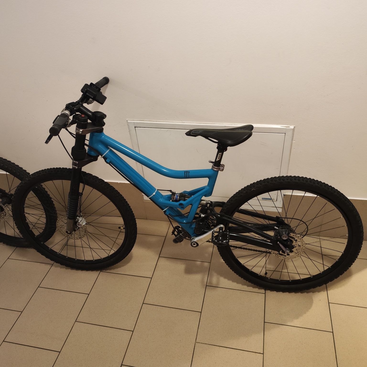 MTB Full cannondale jekyll 800 po serwisie