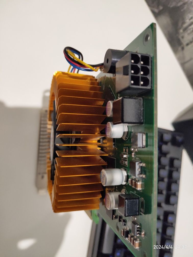 Відеокарта Nvidia Ge Forse GSO 9600.